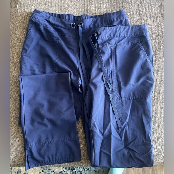 Med-Tall Navy Blue (Indigo) Grey’s Anatomy by Barco Callie 3-pocket scrub pants - Picture 1 of 2